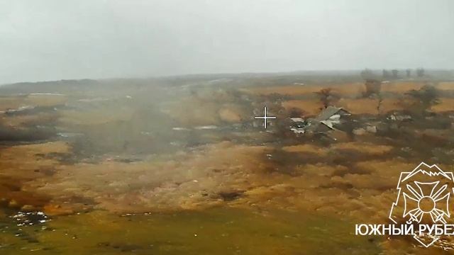 Операторы дронов Южной группировки войск уничтожили замаскированную технику противника на Курахо...