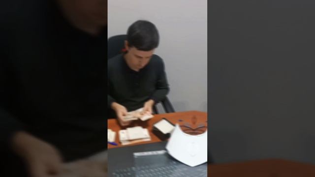 Как получать 500.000 р в месяц. Надо закрыть 2 сделки по продаже бизнесов с комиссией от 250к