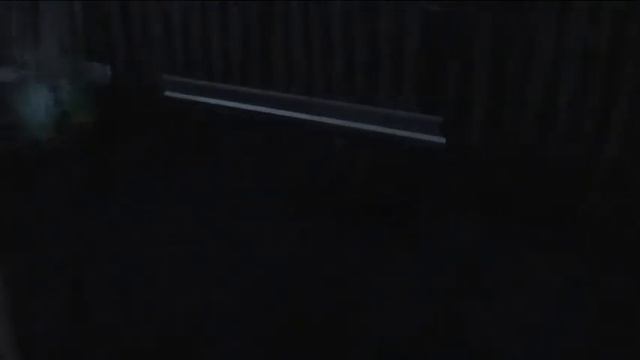 Я с ежиком дружу, а он со мной нет.
