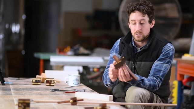 Using the Crown Traditional Rosewood Marking Gauge