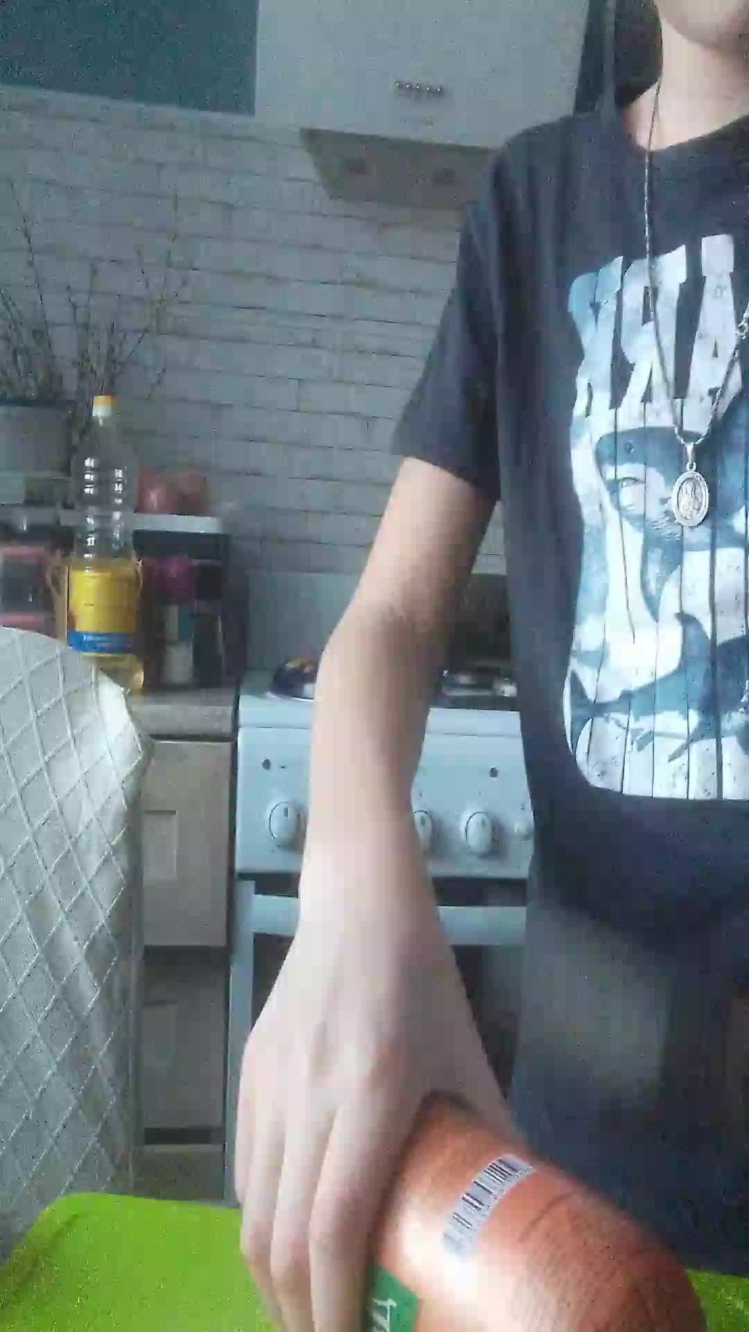 J点V刹那间