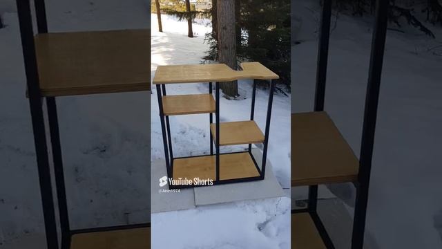 Стол органайзер для бутилированной воды.