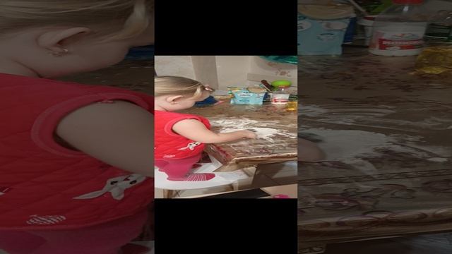 Маленькая хозяюшка,детка конфетка 🍭