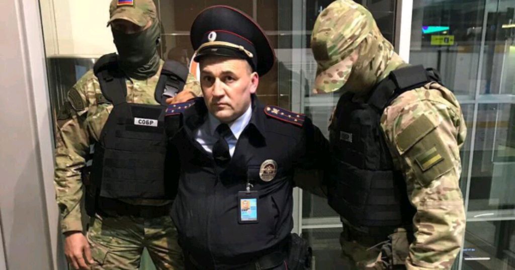 ЭКСТРЕННОЕ ВКЛЮЧЕНИЕ ЭФИРА ЗАБИРАЮТ В ОТДЕЛ СОБР **ЧТО ДЕЛАТЬ?**