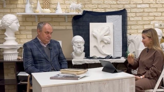 Беседа с Олегом Ивановичем Горловым о детских художественных конкурсах