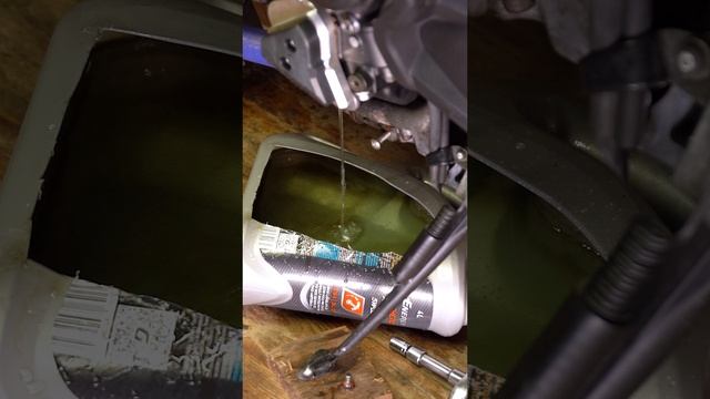 Замена антифриза на Yamaha R1 04-06г