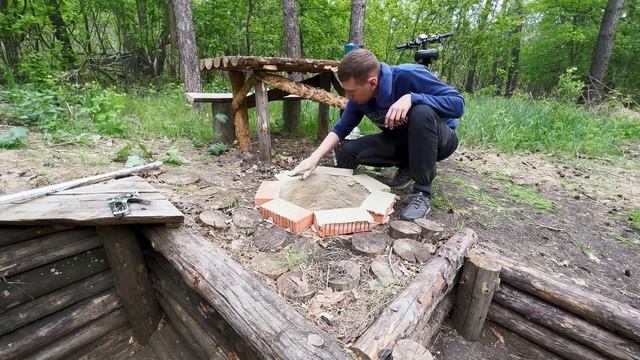 ПРЯЧУСЬ от людей в ЗЕМЛЯНКЕ ｜ КОСУЛИ окружили ｜ ФЭТБАЙК