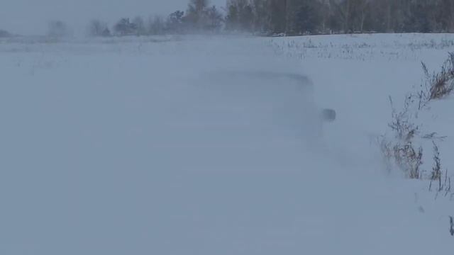 проверяю полный привод на ниве (прошу прощения за за качество съёмки 🙂)