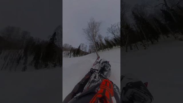 Hopover и пару кривых reentry. #Snowmobile. #insta360 #polaris