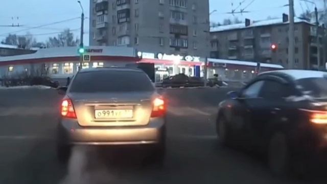 Бывает же..