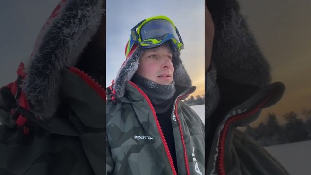 Эмоции человека когда сел за снегоход в первые