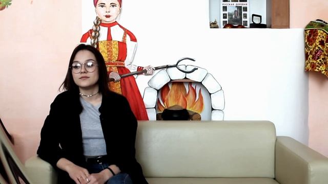 Власова Анна читает стихотворение Р.  Рождественского "Все начинается с любви" на нагайбакском языке