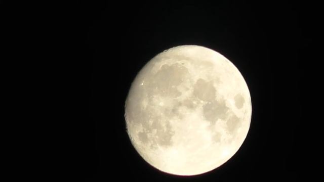 Panasonic HC V760 Moon Zoom 50x