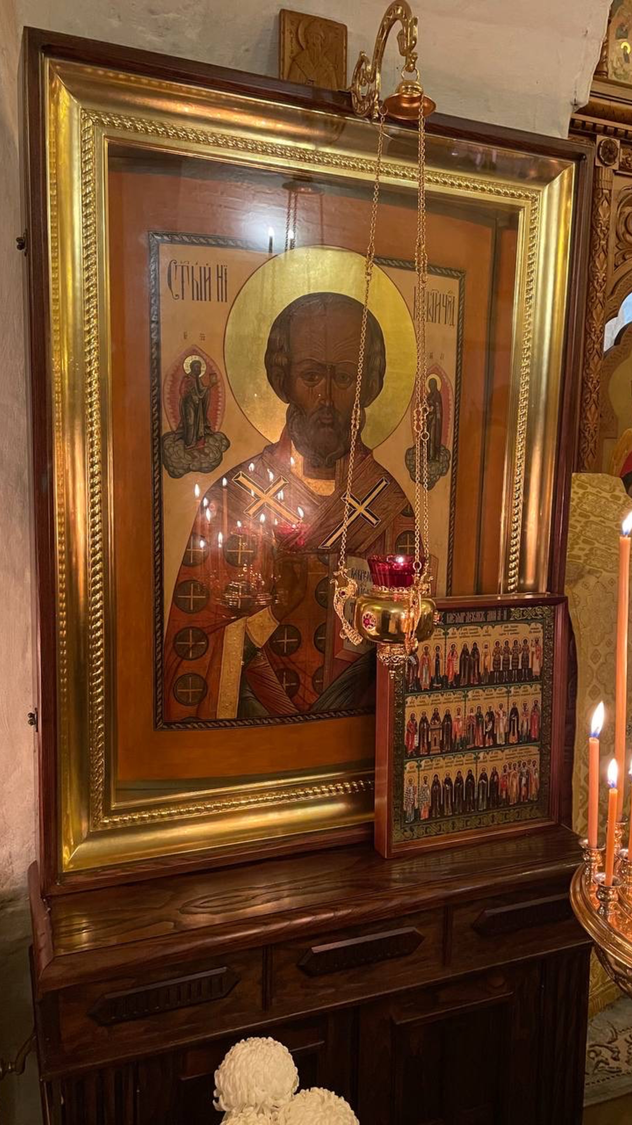 С праздником Святителя Николая Чудотворца! 🕊️
#НиколайУгодник