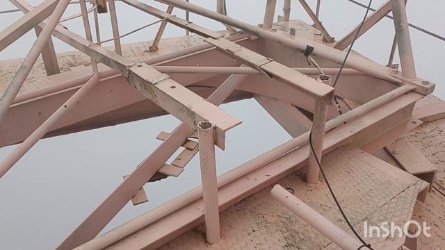 Работа в облаках на старой мачте