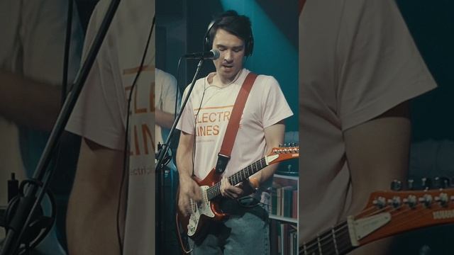 Mediana live sessions: Electric Lines