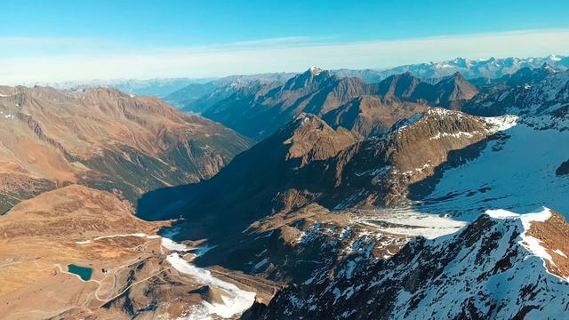 Schaufelspitze 3332 m (Stubaier Gletscher)