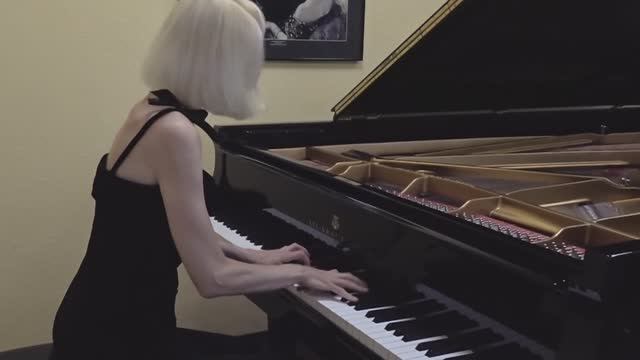 Адольф Баржанский: Фантастические пьесы соч.9
4. Allegretto moderato
Юлия Северус, фортепиано