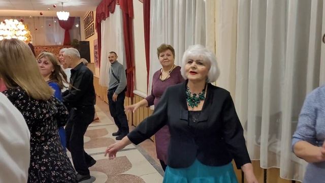 Вишня алая... 15.12.24...