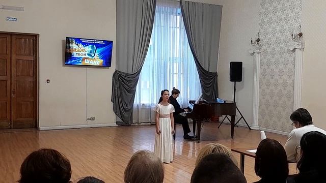 Колясникова Надежда, 9 лет. Неаполитанская народная песня в обработке Г. Мёллера "Счастливая".