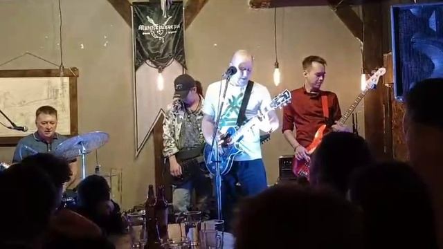 Рок группа Шестой День