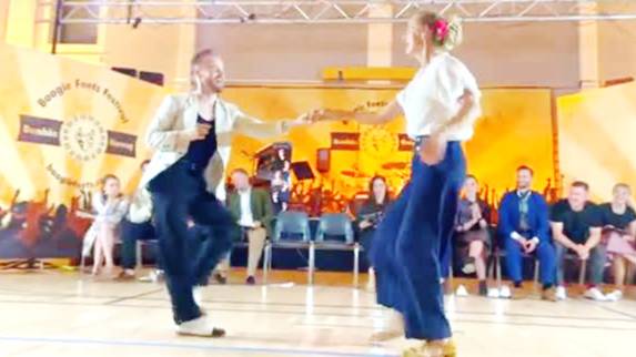 Boogie Woogie Jack´n´Jill Invitational Final 1st Place - Sondre & Bärbl. Танцы. Песни