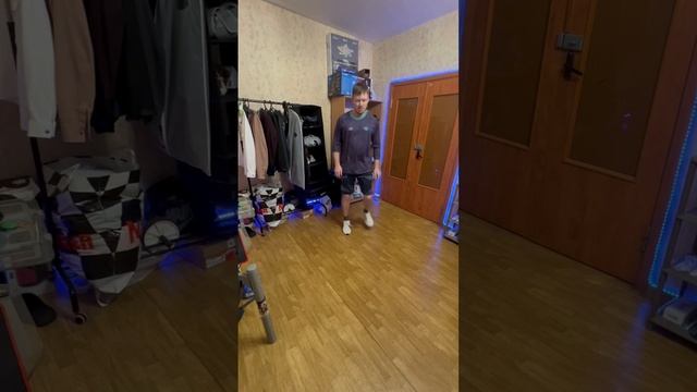 Танцую Шаффл. Мой ТГ: https://t.me/Ruslan_Splendid