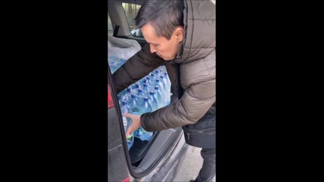 Помощь зачастую требуется не только фронту, но и раненым бойцам в госпиталях.