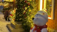 Казань в преддверии Нового года - центральные улицы, праздничные витрины, иллюминация. 19.12.2024 г.