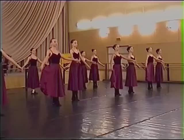 МЕНУЭТ