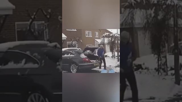 das auto. - машина😁🤷♂️