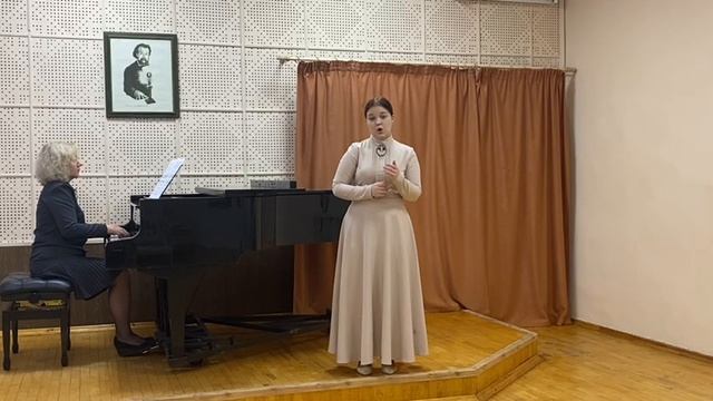 Назарова Ксения
