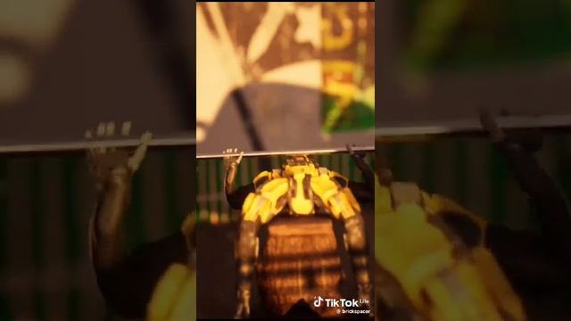 Когда 7
класс заходит в спорт 
зал