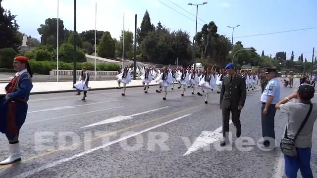 Editor_video_Syntagma_парад_ ЭВЗОНОВ.m2ts.mp4