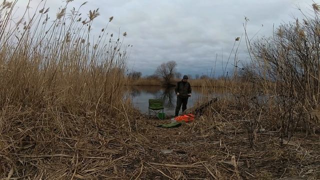 И чтец и жнец и на дуде игрец, не рыбалка, а п...ц