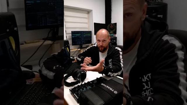 Как же начать заниматься диджеингом?