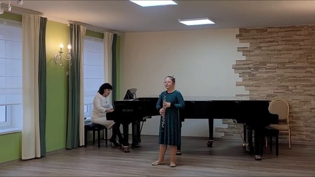 Дударь Любовь гобой