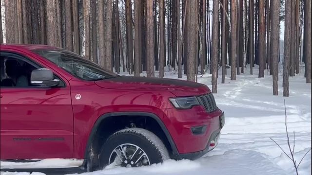 Jeep grand cherokee wk2 trailhawk offroad