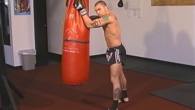 Razor Rob Muay Thai Knees