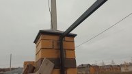 Установка колпаков на кирпичные столбы для забора