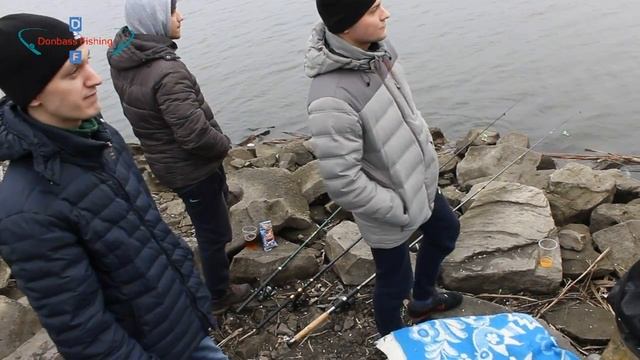 Рыбалка в марте на подлещика и канального сомика: Старобешевское водохранилище