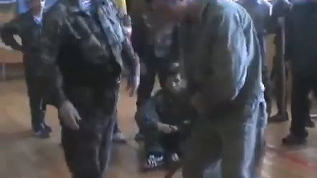 Система боевого выживания Кадочникова. Интересный отрывок семинара в Анапе. 2006 год.