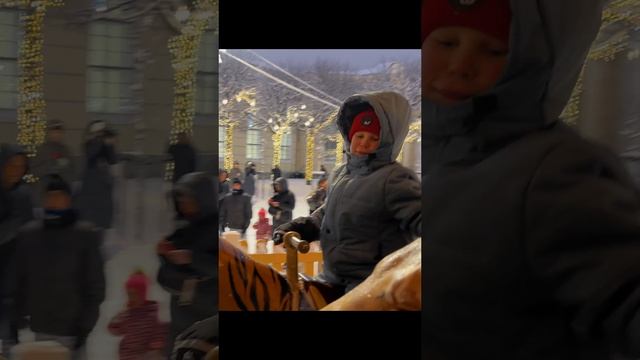 Предновогодние танцы 🤣
