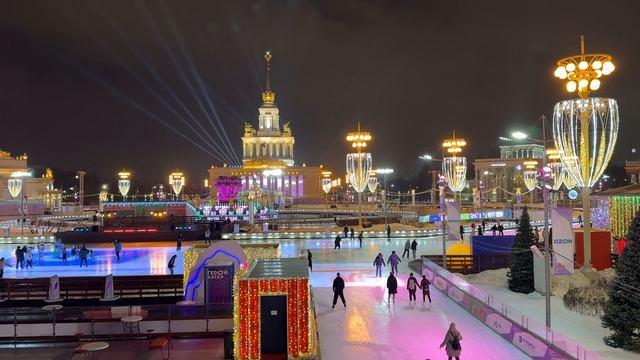 Каток на ВДНХ - Ночная Новогодняя Москва