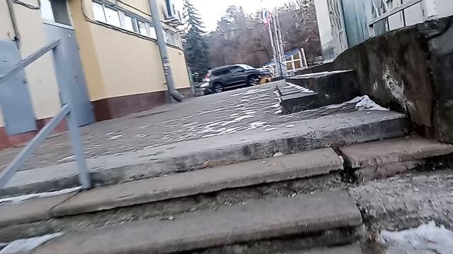 Кисловодские ужасы в центре города! Сомали и Кисловодск, братья побратимы! 20.12.2024 г.
