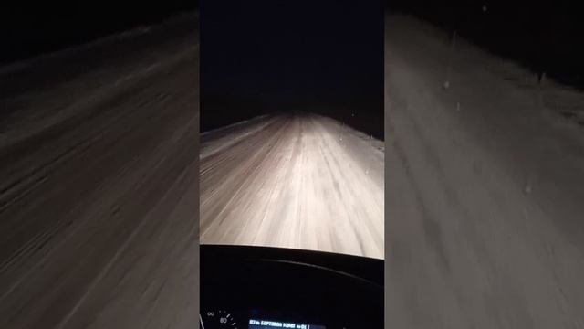 трасса М9, -17, утром снегопад, дорога на Псков