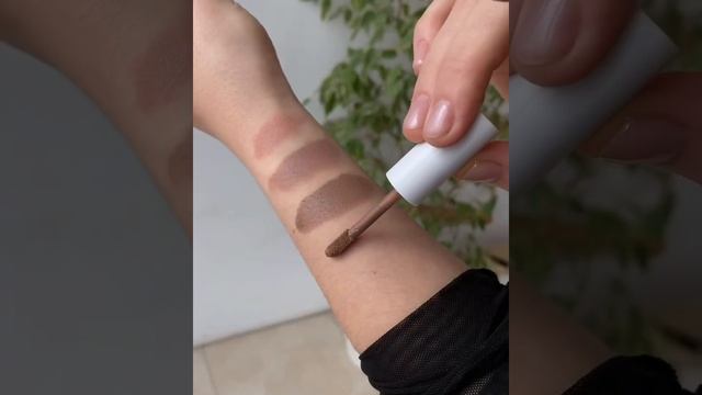 Матовые тени-тинт LIQUID MATT FLOVERA свотчи всех 5ти оттенков