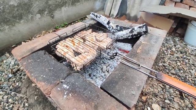 Как сделать шашлык из кролика и пожарить мясо кролика на гриле.