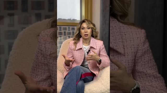 Стоматолог Муравьева Мария рассказывает о преимуществах использования композитных виниров