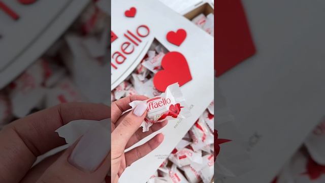 Подарок из конфет Рафаэлло